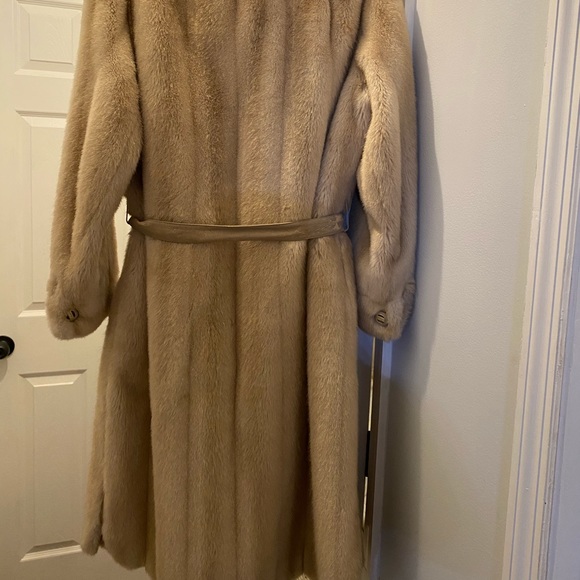 Vintage Grandella fur - Picture 3 of 4